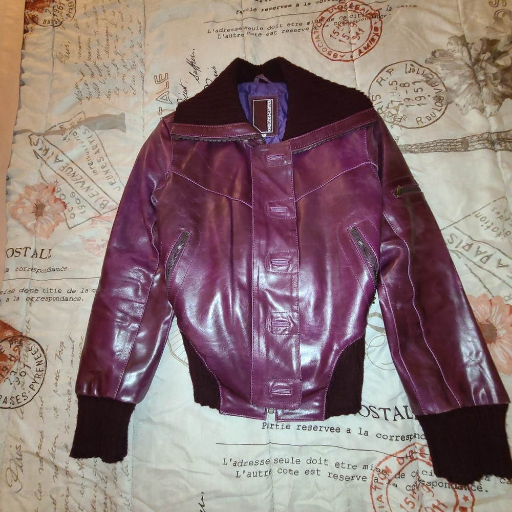 Jacket - Picture 3 of 5